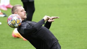 024298400_1715077989-Mu_vs_Crystal_Palace_2