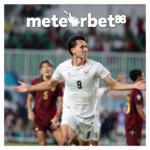 STRIKER DEBUTAN MITCHELL BAKER MEMBUAT HAT-TRICK KE GAWANG KAMBOJA KEMARIN MALAM DI PIALA AFF 2026.